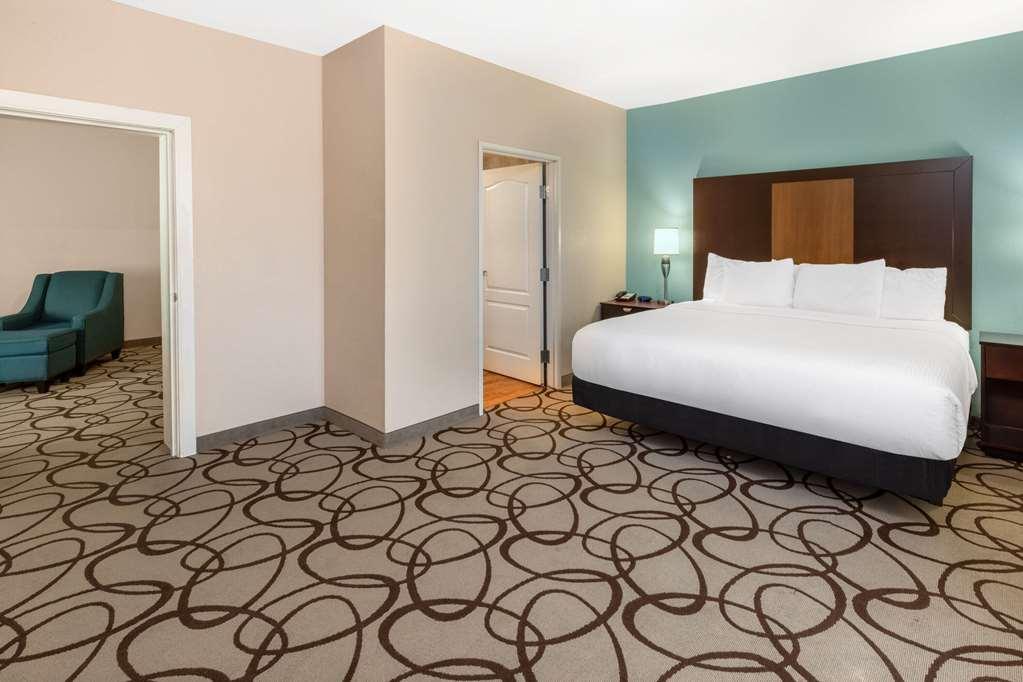 La Quinta By Wyndham Worth - Worth Hotel Fort Worth